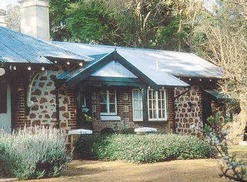 Faversham Cottages & Alpaca Stud Farm - Accommodation Broome 0