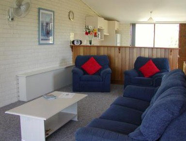 Penguin Mews - Accommodation Broome 0