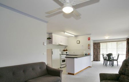 Summerfield Studio Apartments - Accommodation Broome 1
