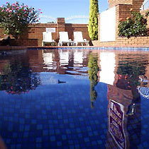 The Charles Sturt Motor Inn - Accommodation Broome 1