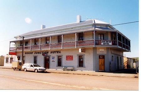 Willochra SA Accommodation Broome