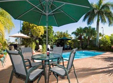 Econo Lodge Fraser Gateway - Accommodation Broome 2