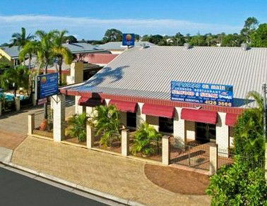 Econo Lodge Fraser Gateway - Accommodation Broome 4