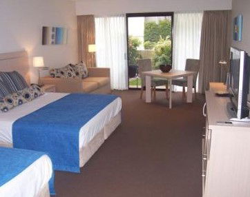 Waves Byron Bay - Accommodation Broome 1