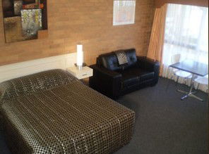 Comfort Inn & Suites Essendon - Accommodation Broome 2