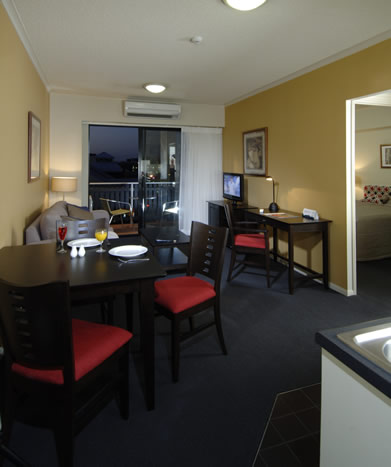 Central Brunswick Apartment Hotel - Accommodation Broome 2