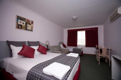 Hume Villa Motor Inn - Accommodation Broome 2
