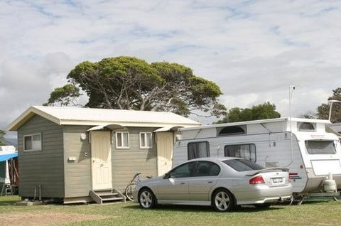 BIG4 Rollingstone Beach Caravan Resort - Accommodation Broome 2