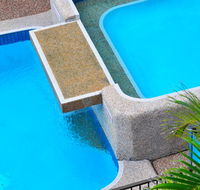 Waters Edge The Strand - Townsville - Accommodation Broome