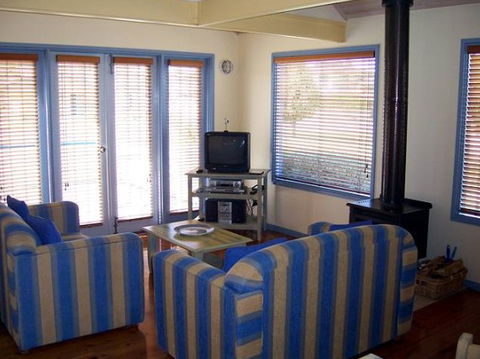 Rayville Boat Houses - Accommodation Broome 3
