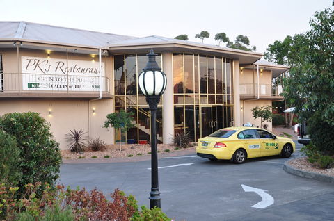 Quality Hotel Melbourne Airport - Accommodation Broome 1