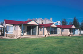 The Mac's Beachfront Villas - Accommodation Broome 0