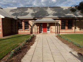 Barossa Backpackers - Accommodation Broome 0