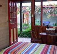 Red Poles - Accommodation Broome