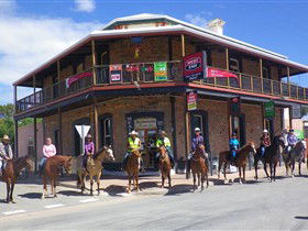 Port Germein Hotel - Accommodation Broome 0
