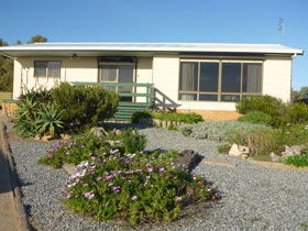 Oaklands Beach House - Accommodation Broome 0