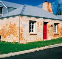 The Criterion Cottage - Accommodation Broome