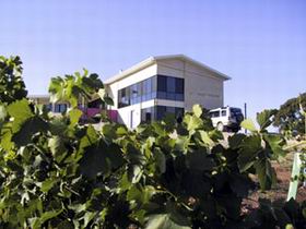 Mt Surmon Wines The Retreat - Accommodation Broome 0