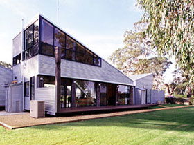 Punters Vineyard Retreat - Accommodation Broome 0
