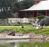 Stonewell Cottages and Vineyards - Accommodation Broome