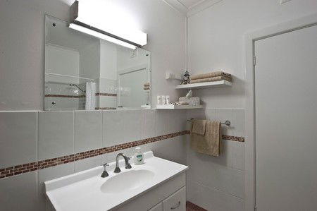 Oxford Holiday House - Accommodation Broome 4