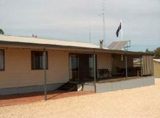 Lenmar Park Bed And Breakfast - Accommodation Broome 3