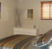 Luxury Vineyard Cottage on Pike River Lyrup - Accommodation Broome