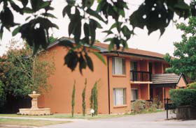 Village Apartments - Accommodation Broome 2