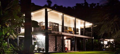 Misty Mountains Tropical Rainforest Romantic Retreat - Accommodation Broome 9