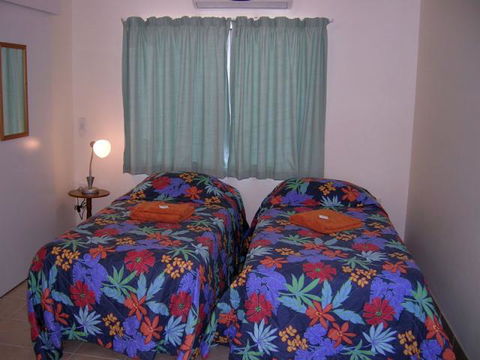 Cooktown Motel Pam's Place - Accommodation Broome 4