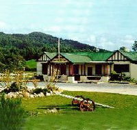Pub in the Paddock - Accommodation Broome