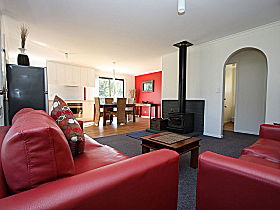 Bruny Island Villas - Eversley - Accommodation Broome 0