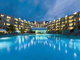 Sheraton Noosa Resort & Spa - Accommodation Broome 0