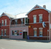 Mackey's Royal Hotel - Accommodation Broome
