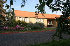 Glasgow Lodge - Accommodation Broome 0