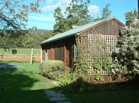 Inala Country Accommodation - Accommodation Broome 5