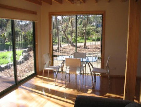 Four Seasons Holiday Cottages - Accommodation Broome 5