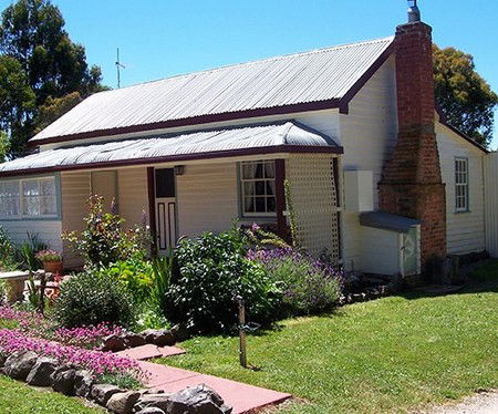 Hurlfield Farm Cottage - Accommodation Broome 2