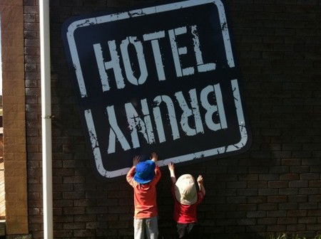 Bruny Hotel - Accommodation Broome 3