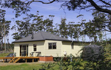 Twin Lakes Trout Fishery - Accommodation Broome 1