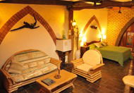 Cedar Park Rainforest Resort - Accommodation Broome 0