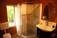 Cedar Park Rainforest Resort - Accommodation Broome 1