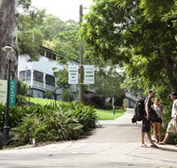 Halse Lodge Backpackers Hostel YHA - Accommodation Broome