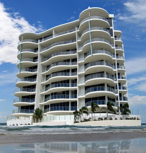 Silver Sea Resort On Sixth - Accommodation Broome 0
