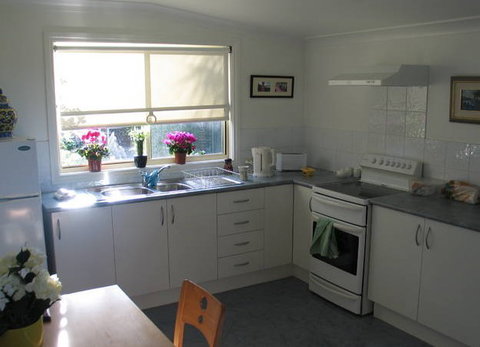 The Lodge - Far Meadow - Accommodation Broome 4