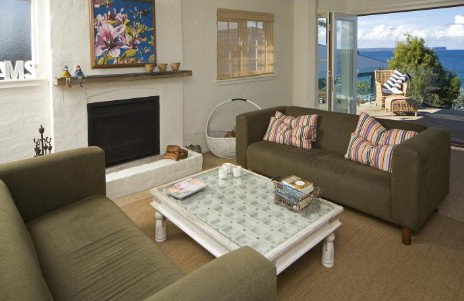 Absolute Waterfront At Hyams Beach - Elandra - Accommodation Broome 2