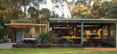 Banksia Park Cottages - Accommodation Broome 1
