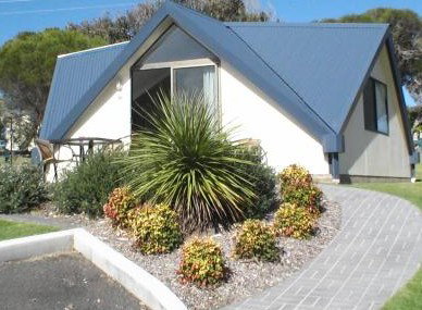 Beach Cabins Merimbula - Accommodation Broome 1