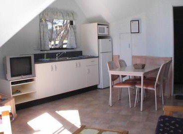 Beach Cabins Merimbula - Accommodation Broome 2