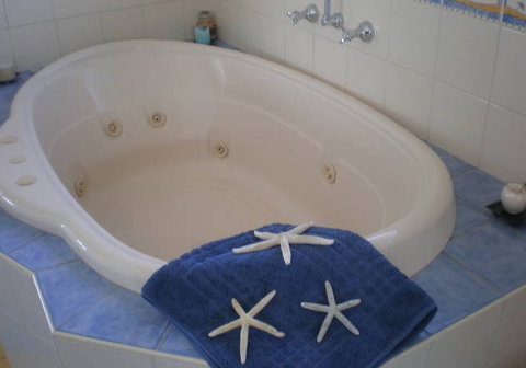 A Blue Point House Jervis Bay - Accommodation Broome 2